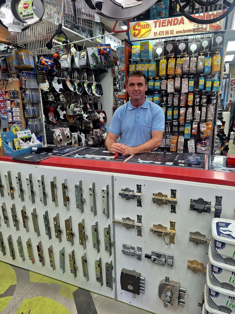 Beltran Comerciales About